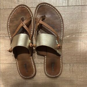 Soludos brown and Gold Sandals super cute 7 1/2